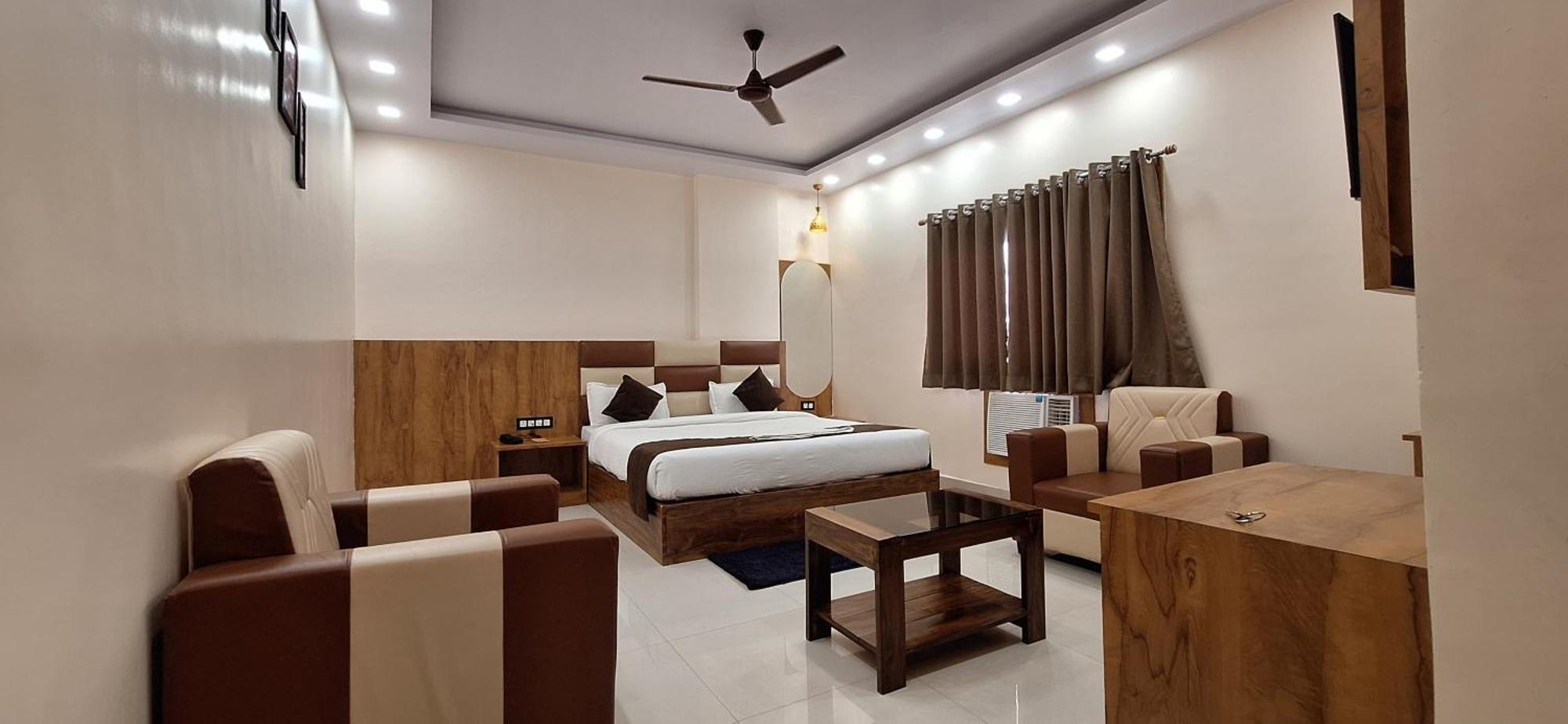 New Sun International & Banquet Hall Jamshedpur Exterior photo